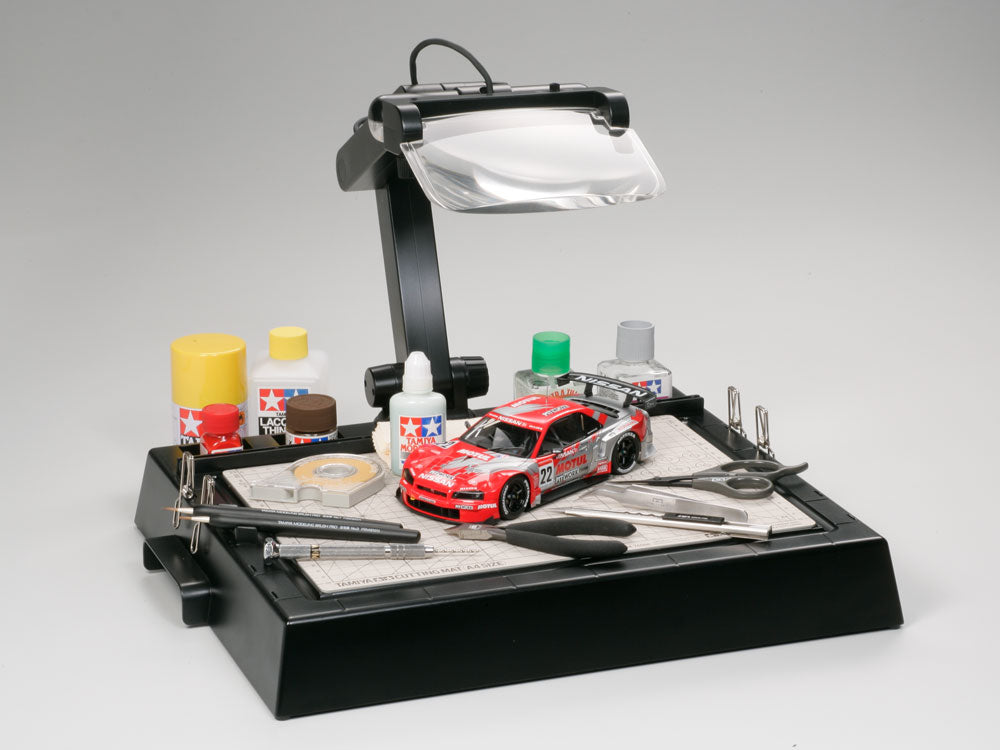 Tamiya 74064 Work Stand w/Magnify Lens
