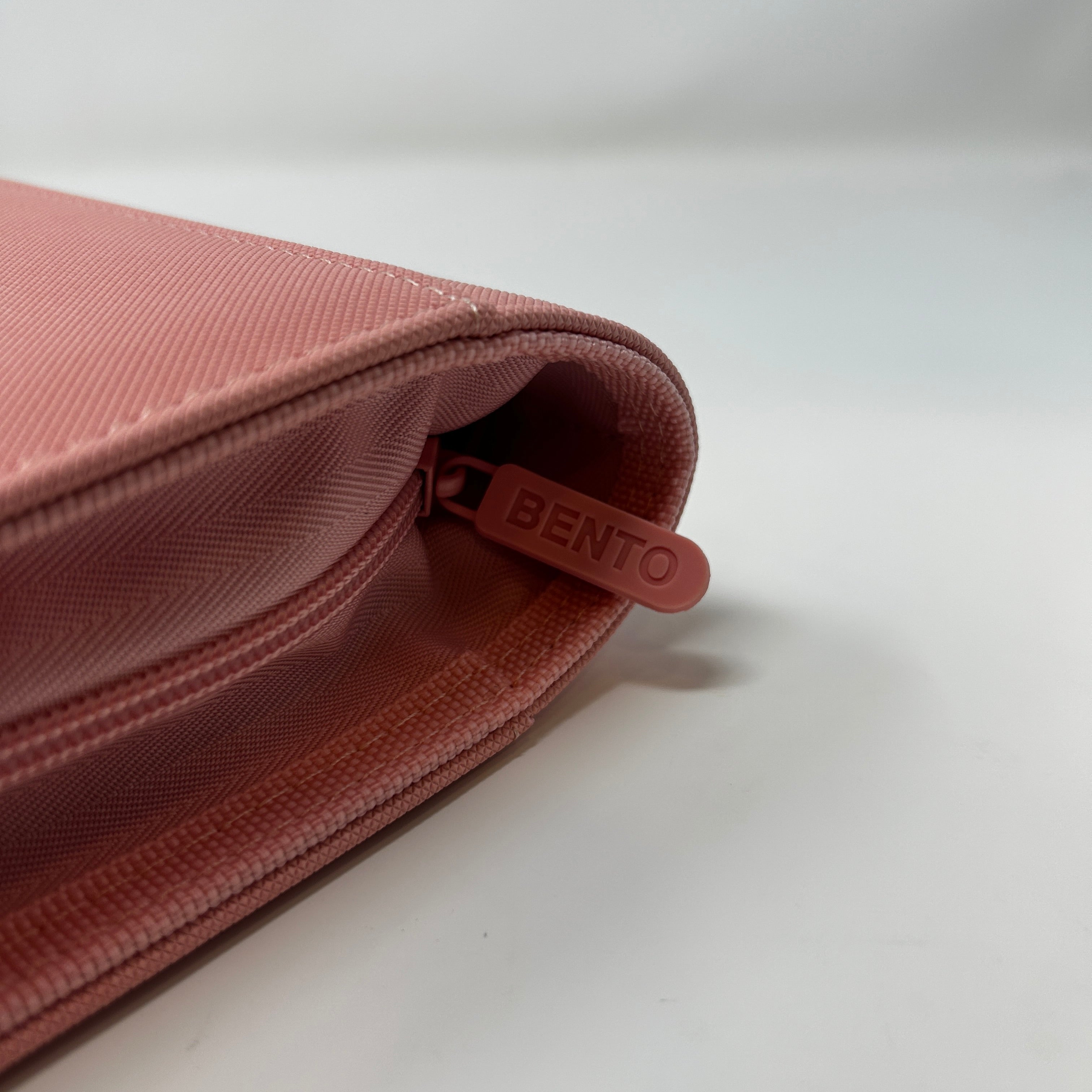 Bento Basics - Toploader Zip Binder 4-Pockets (Pink)