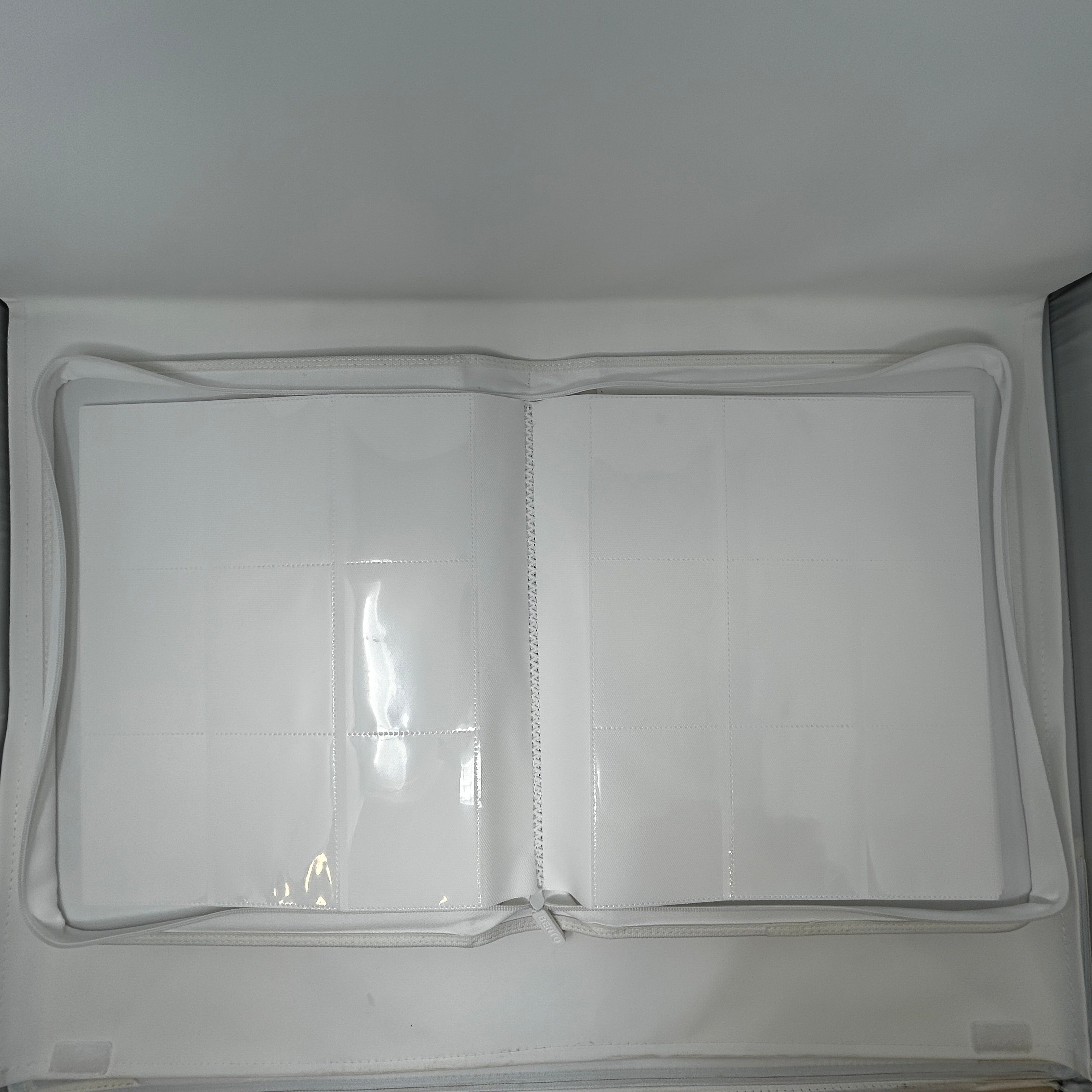 Bento Basics - Toploader Zip Binder 9-Pockets (White)
