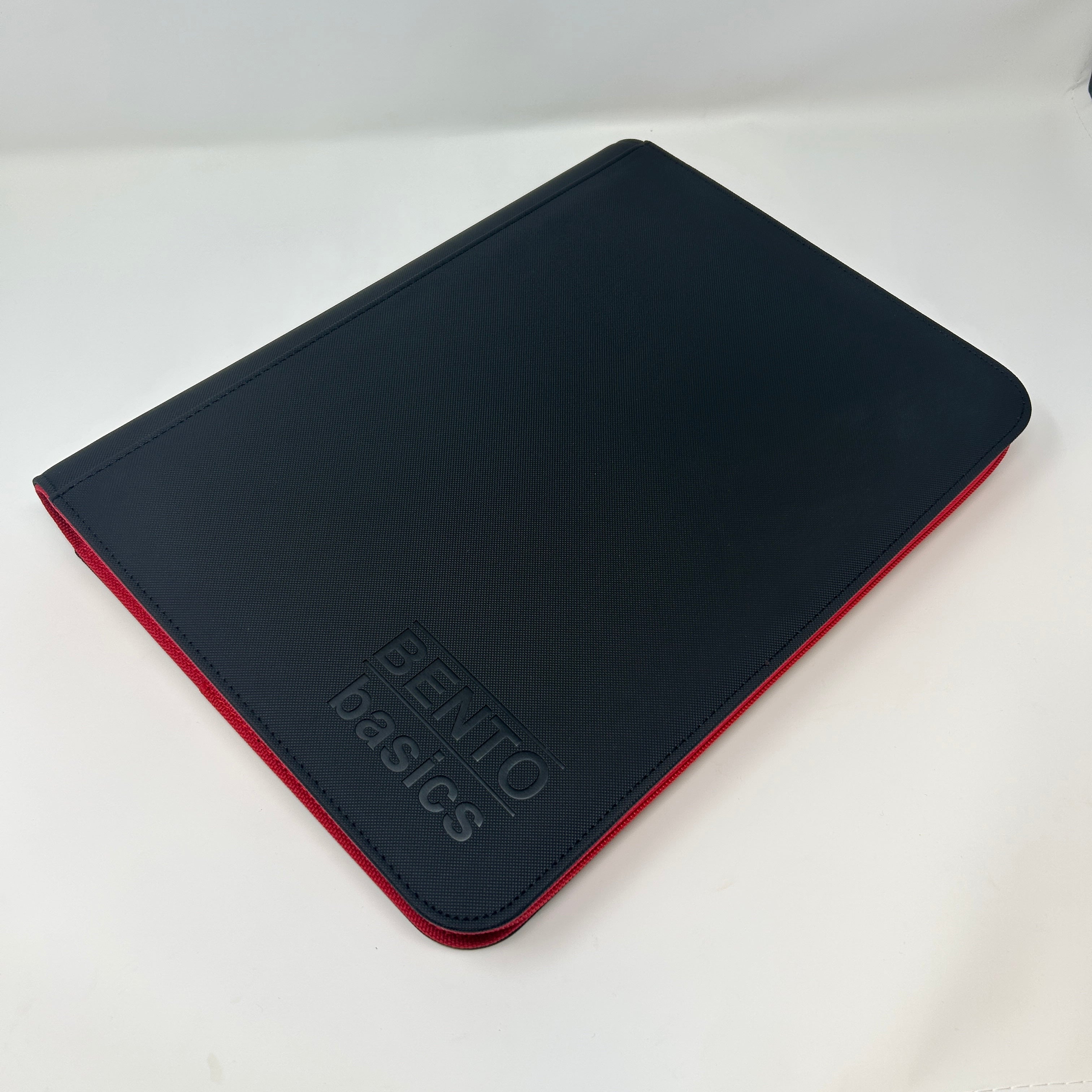 Bento Basics - Zip Binder 9-Pockets (Black/Red)