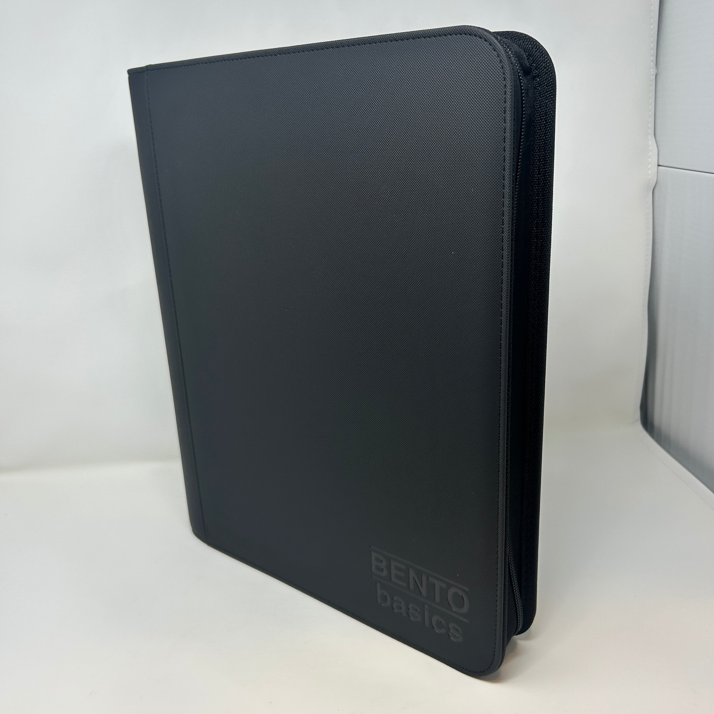 Bento Basics - TOPLOADER Zip Binder 9-Pockets (Black/Black)