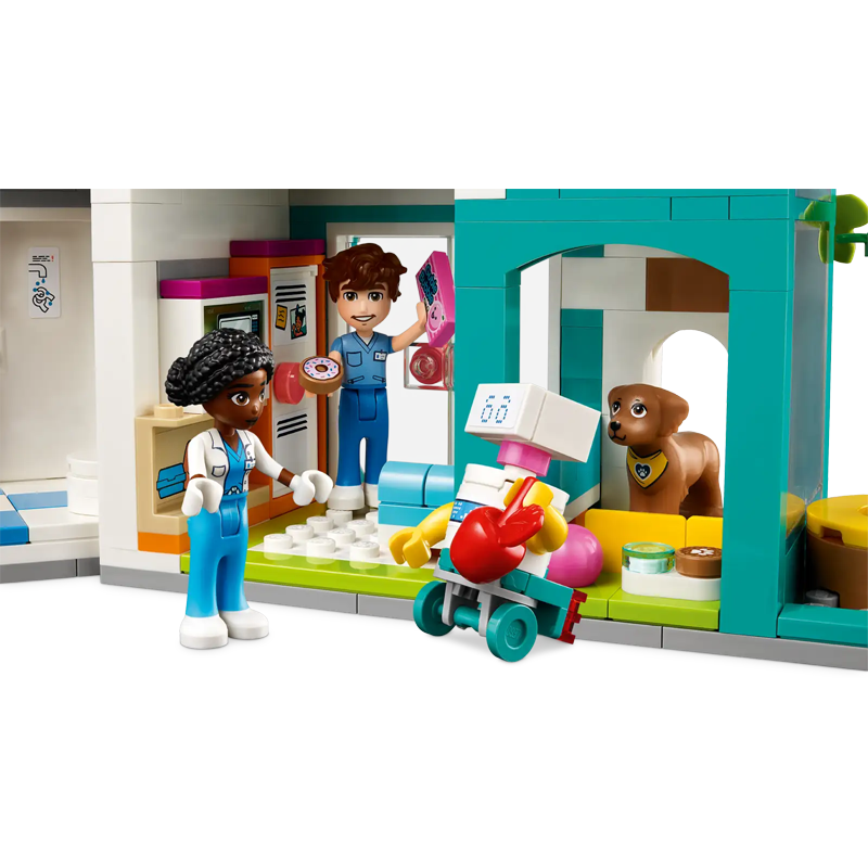 LEGO Friends 42621 Heartlake City Hospital